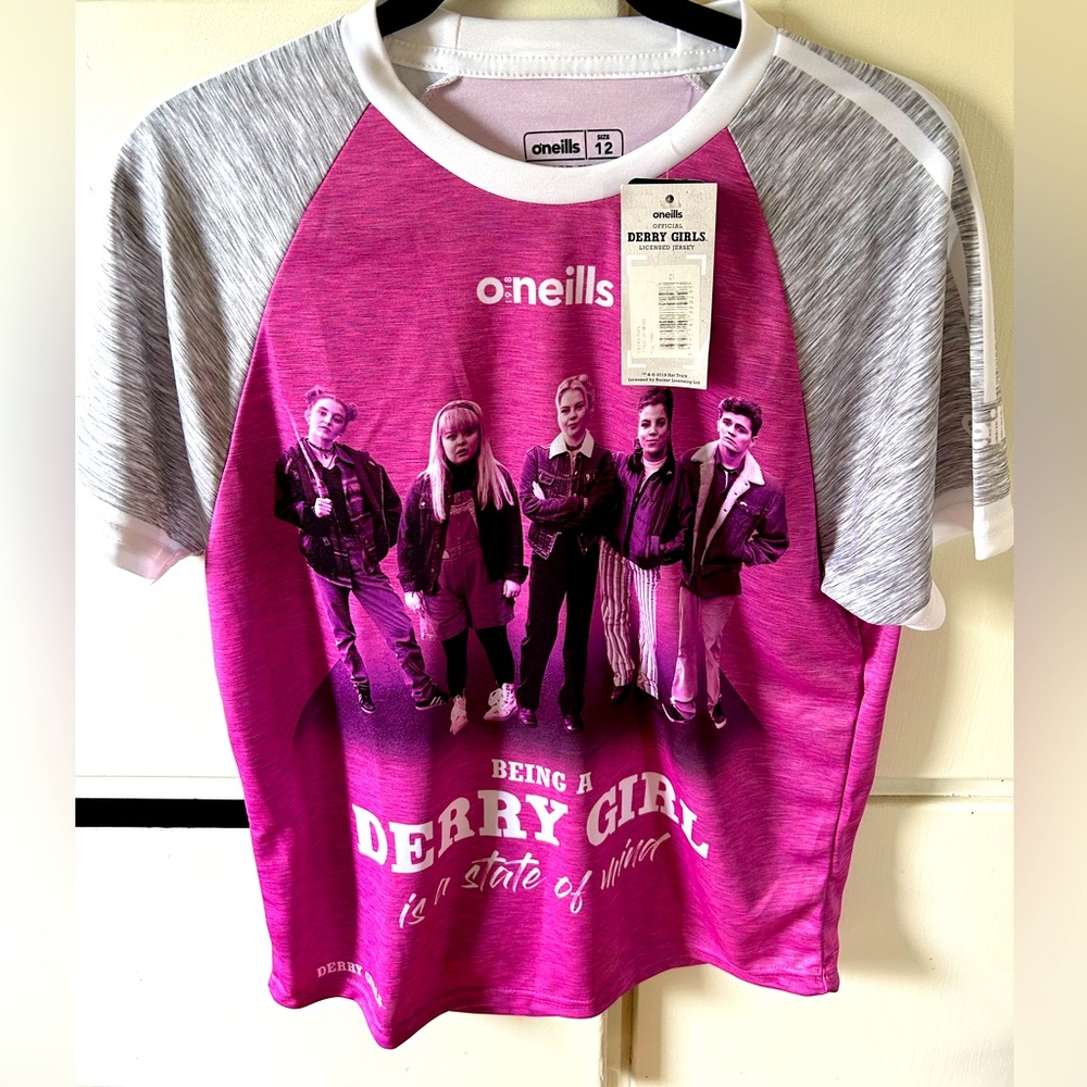 Pink Derry Girls Jersey Shirt. New with Tags. Women’s L